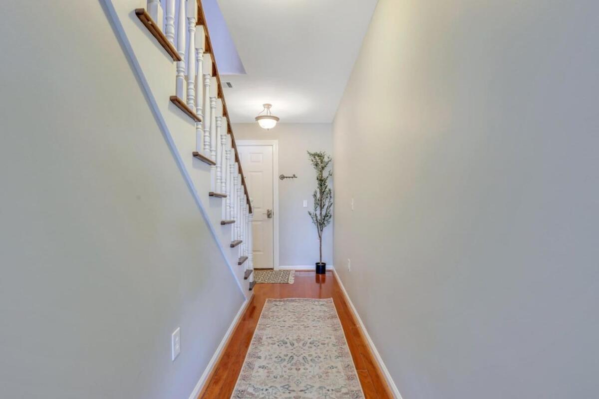 Eagle'S Nest - Spacious Loft Downtown - Near Gsu Statesboro Exterior photo